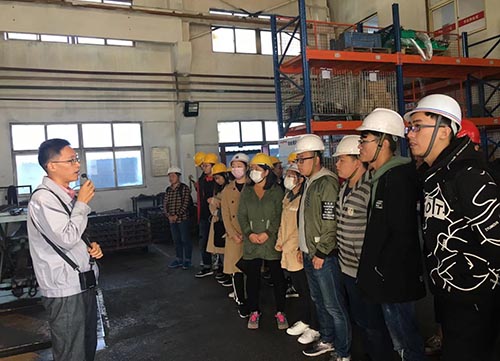 熱烈歡迎青島科技大學學生到青島豐東參觀學習